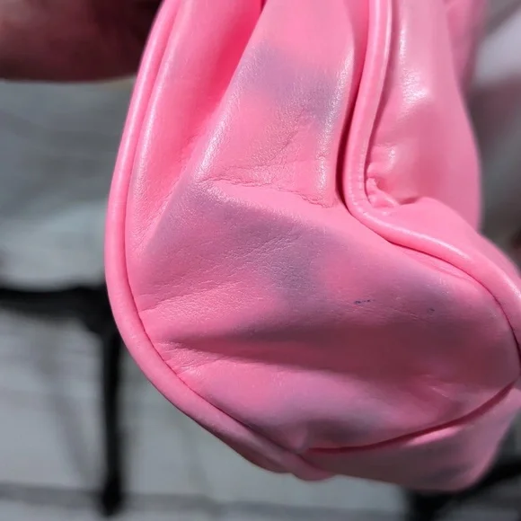 Chic Pink Quilted Shoulder Bag with Chain Strap - Picture 5 of 7